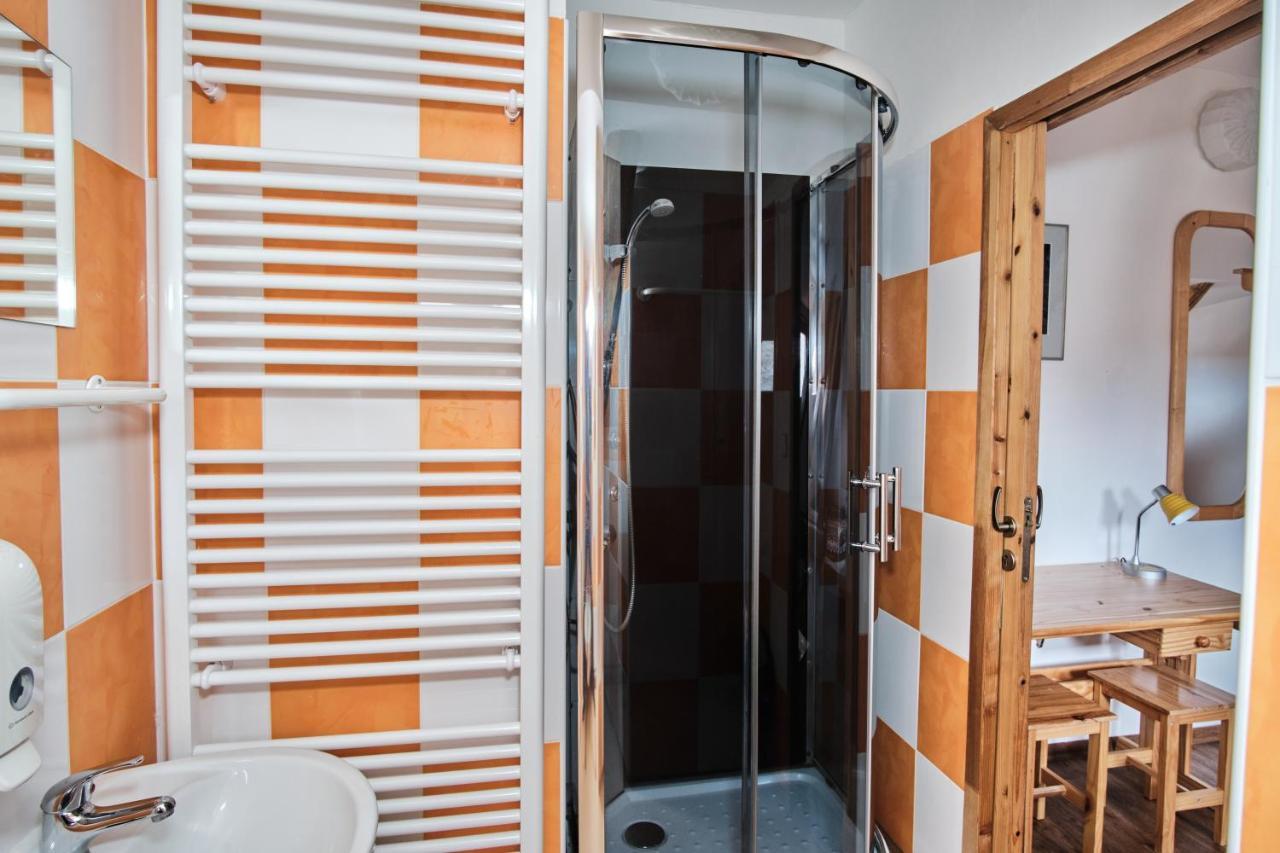 Strnadovsky Mlyn Hotel Jesenice  Eksteriør billede